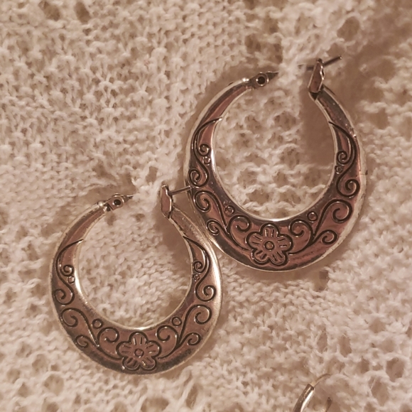 5 pairs of vintage earrings for $60 ! - Picture 6 of 6